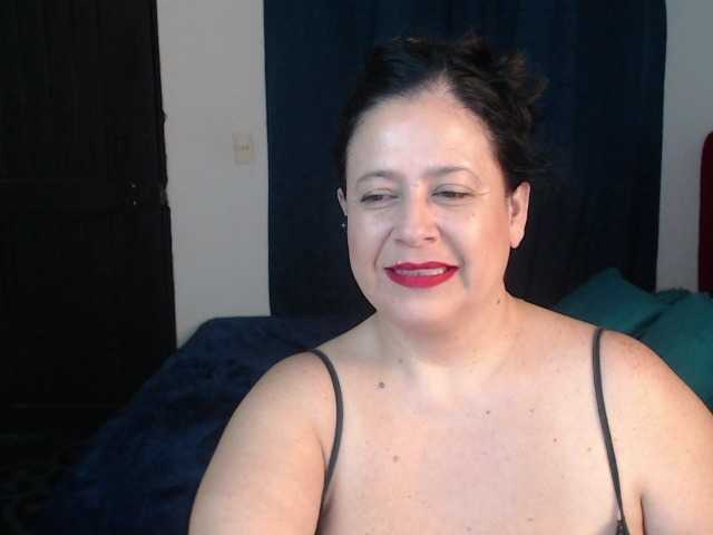 karlaton1977 live cam on BongaCams