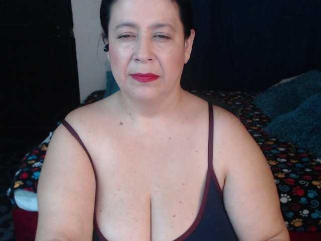 karlaton1977 live cam on BongaCams