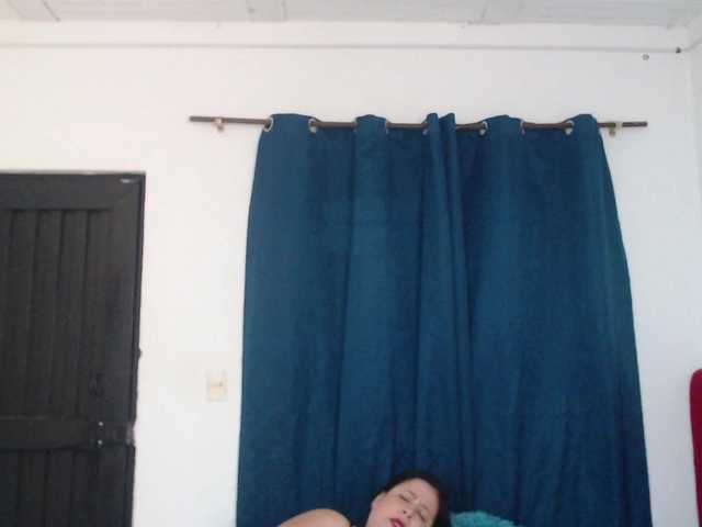 karlaton1977 live cam on BongaCams
