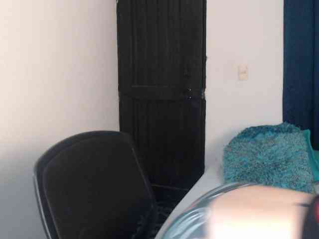 karlaton1977 webcam