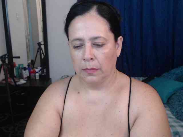 karlaton1977 Live Webcam on BongaCams