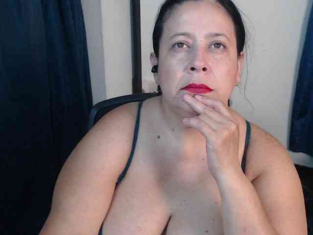 karlaton1977 webcam