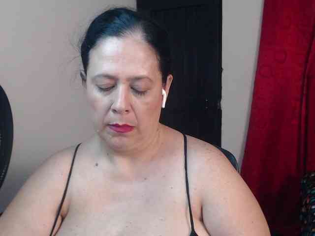 karlaton1977 webcam