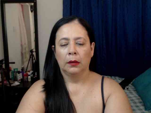 karlaton1977 Live Webcam on BongaCams