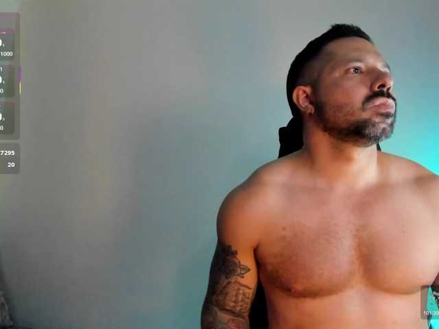 FLC live cam on BongaCams