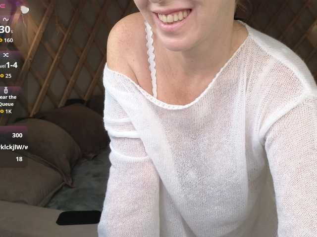 LinaaJoy live cam on BongaCams