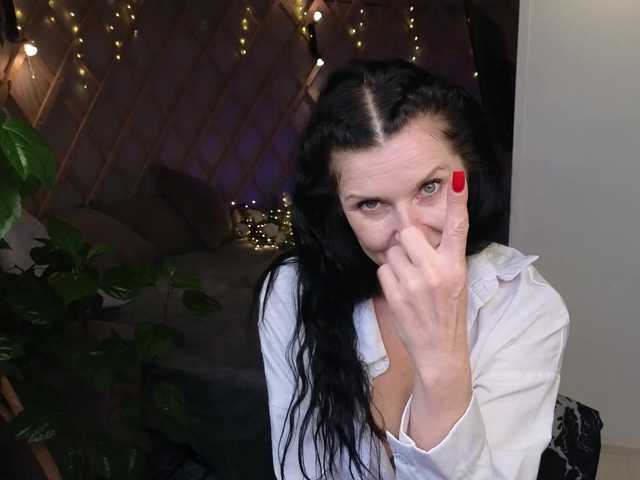 LinaaJoy live cam on BongaCams