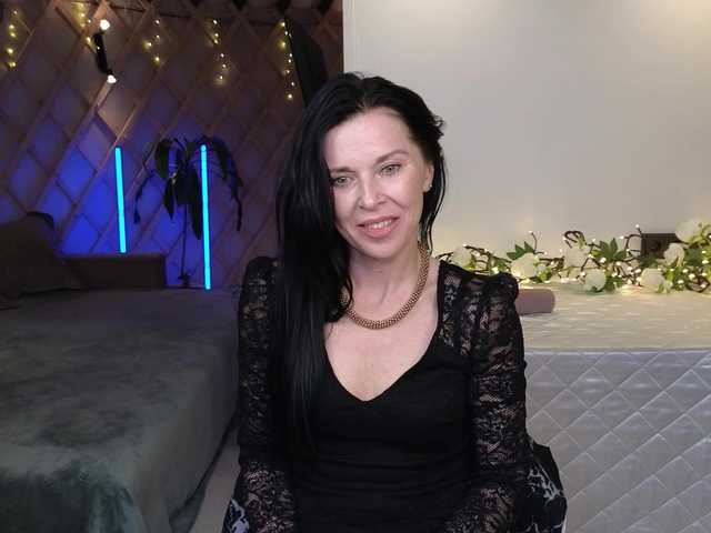 LinaaJoy live cam on BongaCams