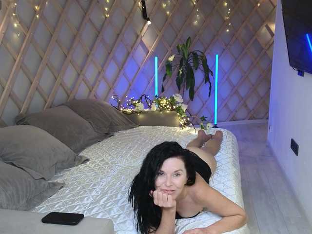 LinaaJoy live cam on BongaCams
