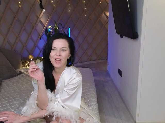 LinaaJoy live cam on BongaCams