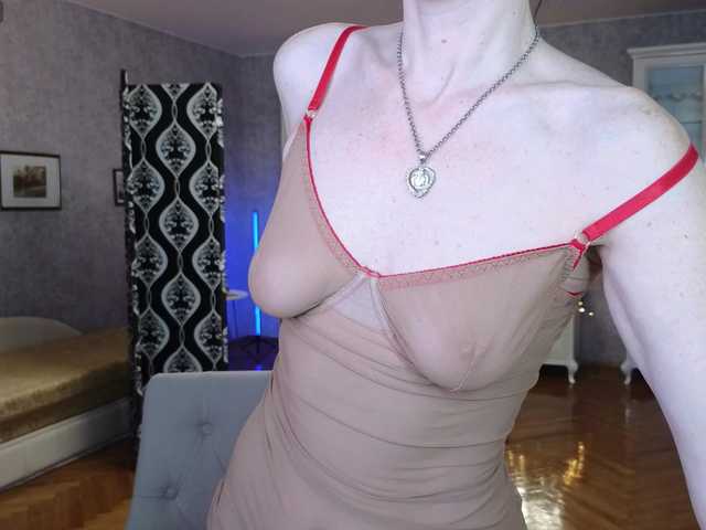 LinaaJoy's BongaCams show and profile