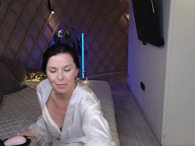 LinaaJoy live cam on BongaCams
