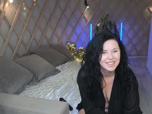 LinaaJoy live cam on BongaCams