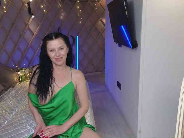 LinaaJoy webcam