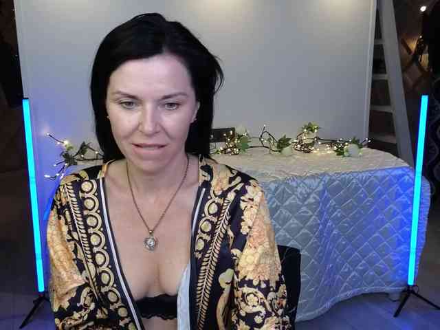 LinaaJoy webcam