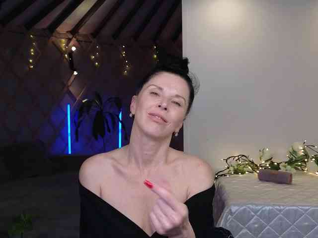 LinaaJoy webcam