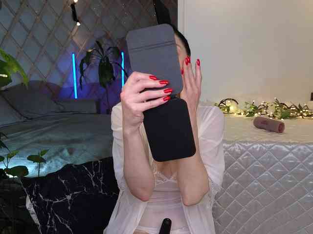 LinaaJoy webcam