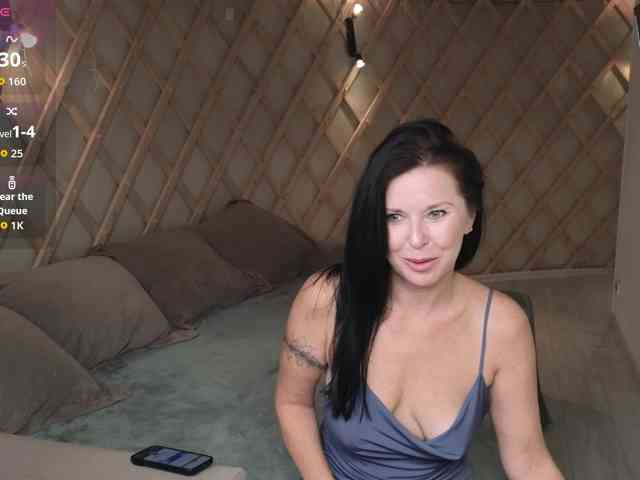 LinaaJoy webcam