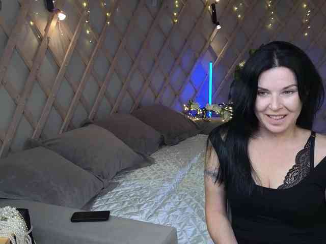 LinaaJoy webcam