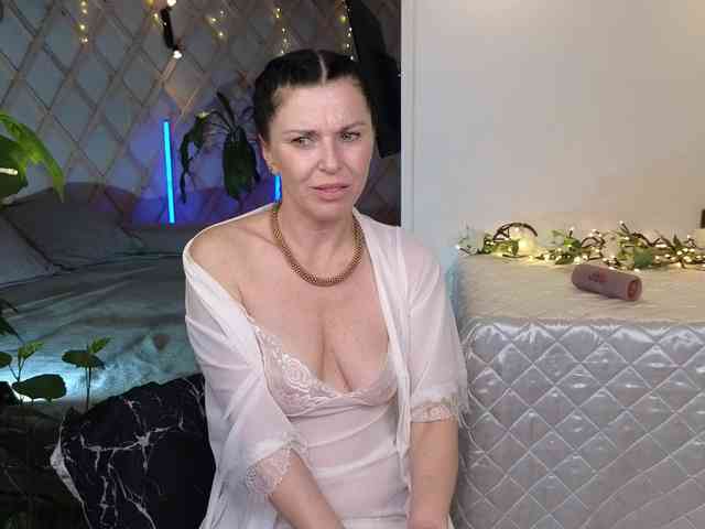 LinaaJoy webcam