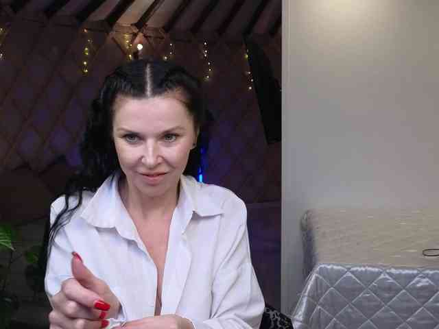 LinaaJoy webcam