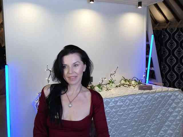 LinaaJoy webcam