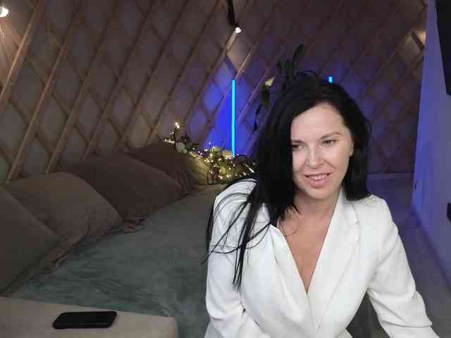 LinaaJoy webcam