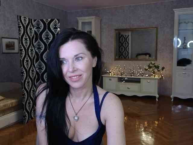 LinaaJoy Live Webcam on BongaCams