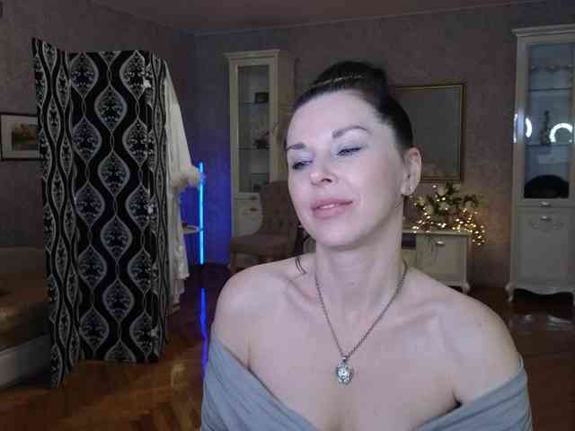 LinaaJoy webcam