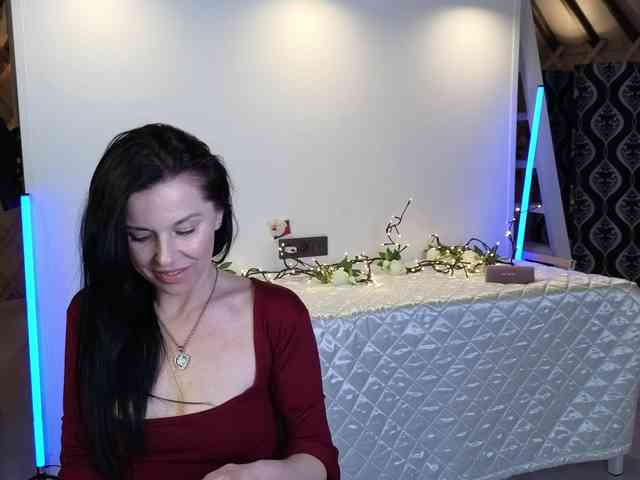 LinaaJoy webcam
