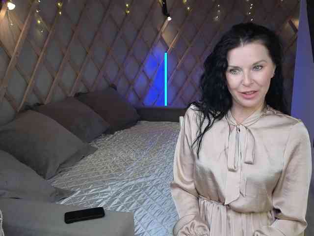 LinaaJoy webcam
