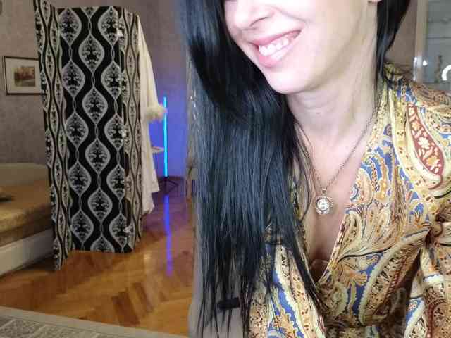 LinaaJoy webcam