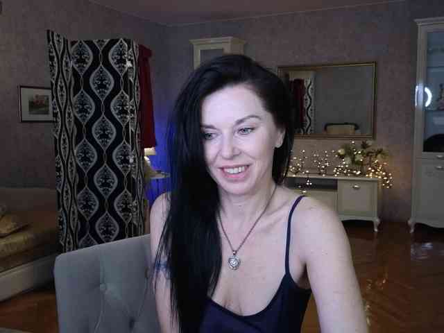 LinaaJoy webcam