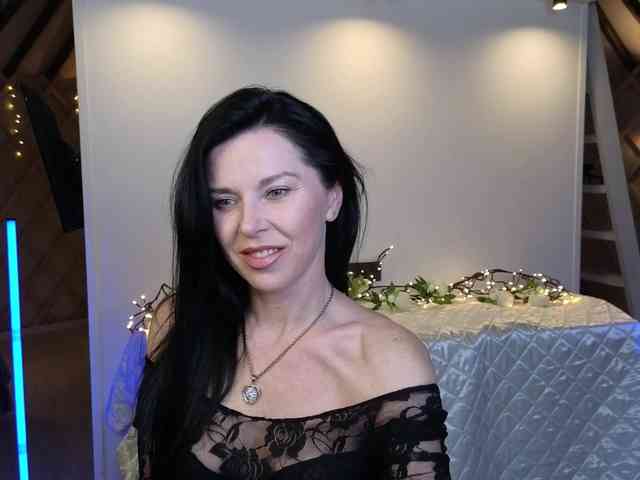 LinaaJoy webcam