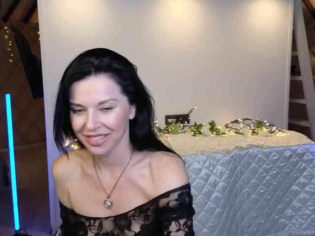 LinaaJoy webcam