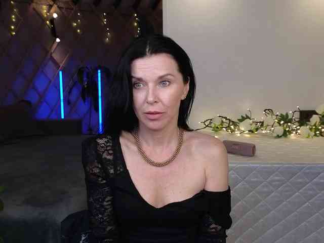 LinaaJoy webcam