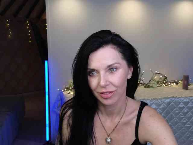 LinaaJoy webcam