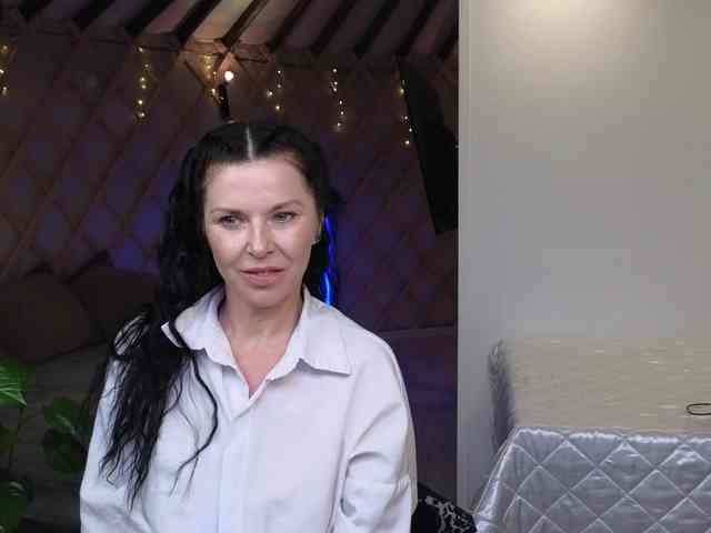 LinaaJoy webcam