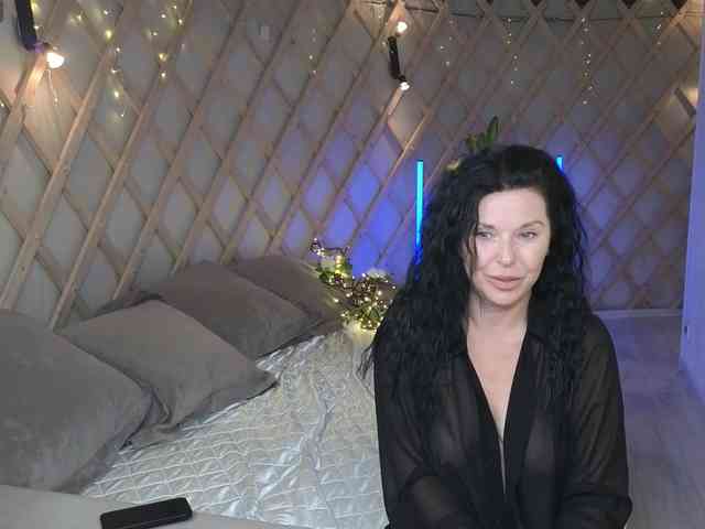 LinaaJoy webcam