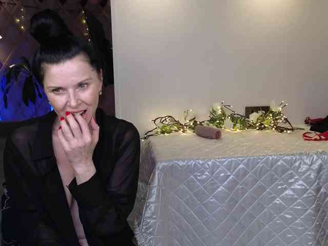 LinaaJoy webcam