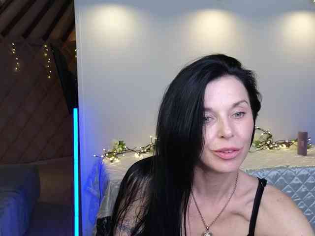 LinaaJoy webcam