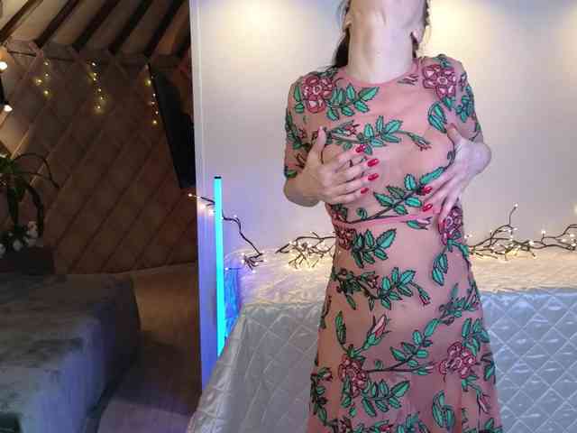 LinaaJoy webcam