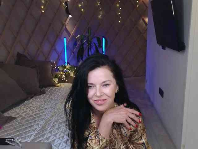 LinaaJoy webcam