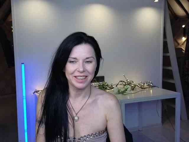 LinaaJoy