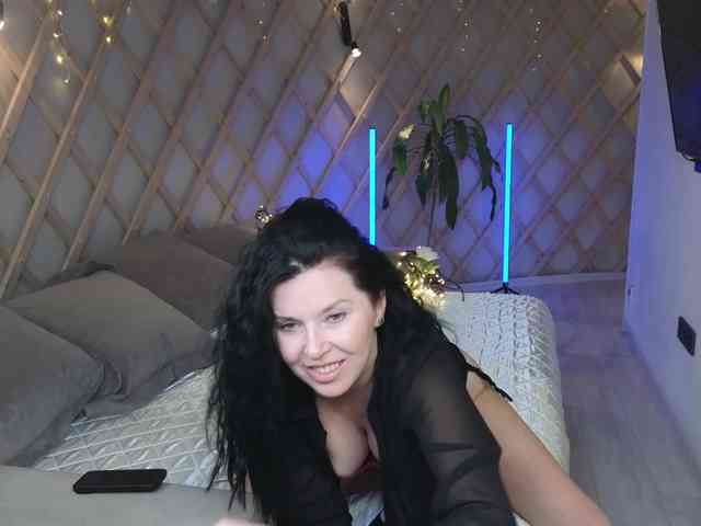 LinaaJoy webcam