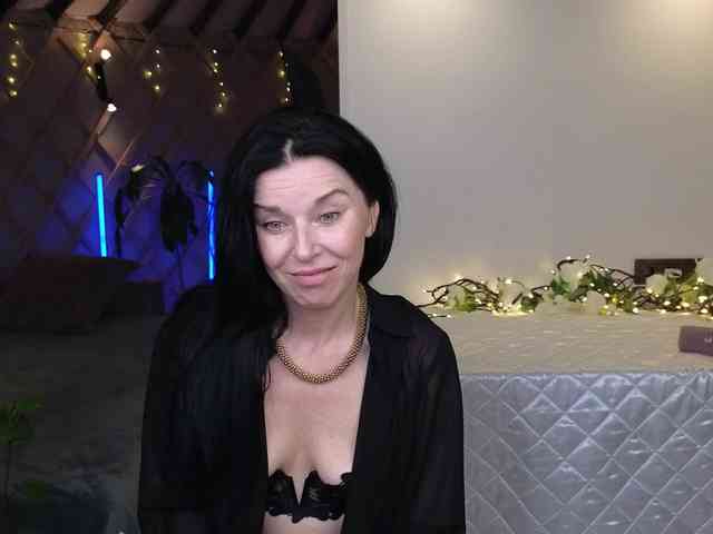 LinaaJoy webcam