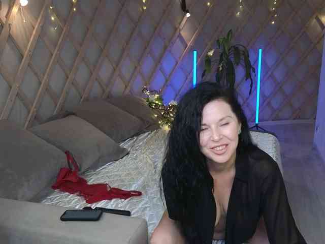 LinaaJoy webcam