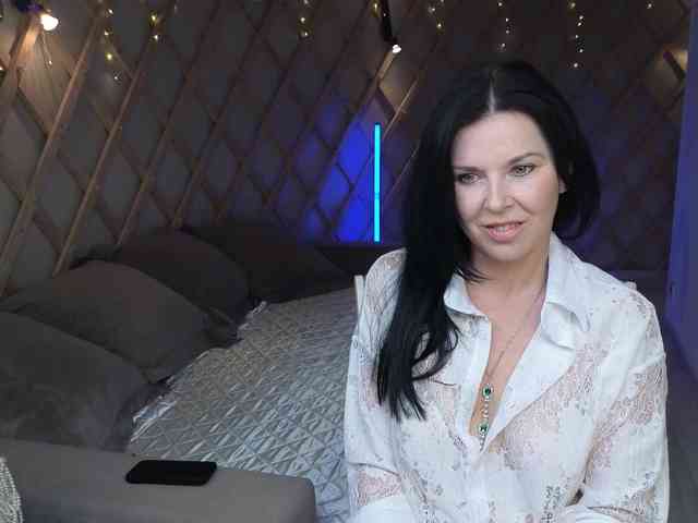 LinaaJoy webcam