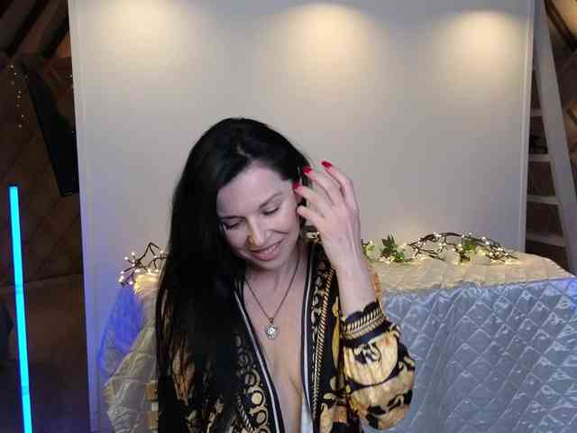 LinaaJoy webcam