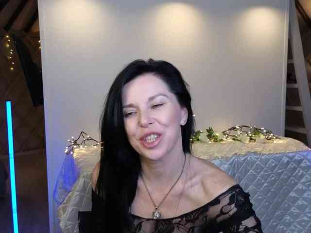 LinaaJoy webcam